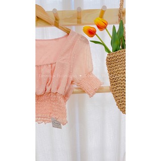 Áo croptop hoa nổi bo eo