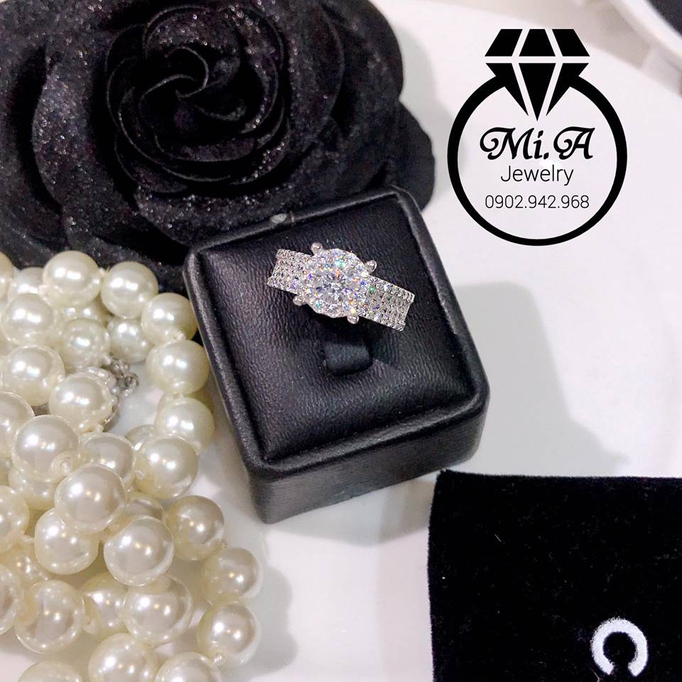 Nhẫn bạc ý 925 cao cấp hột mỹ nhân tạo Mã N021