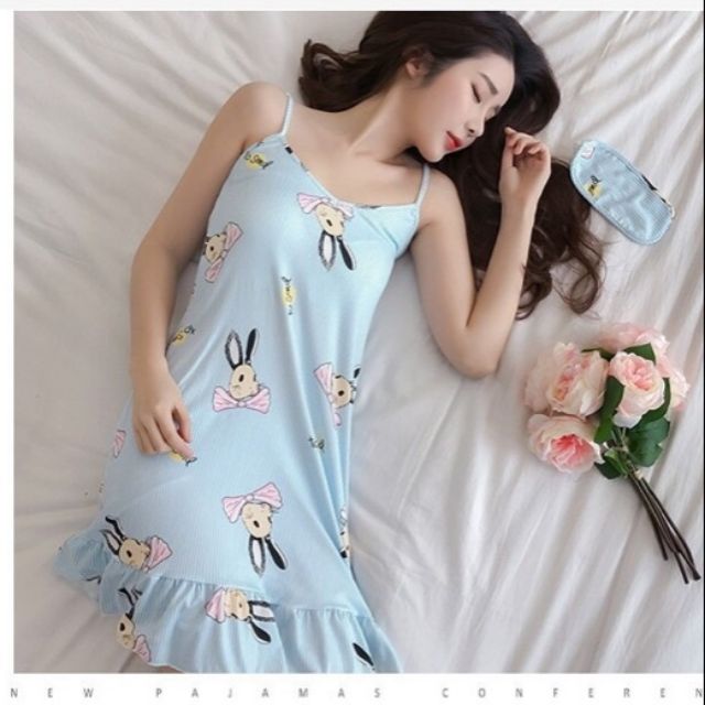 Váy ngủ hai dây hoạ tiết dễ thương | BigBuy360 - bigbuy360.vn