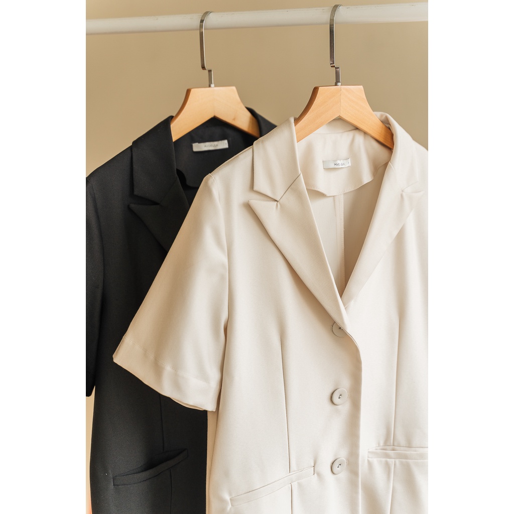 Áo blazer ngắn tay MADELEN màu trơn dáng basic