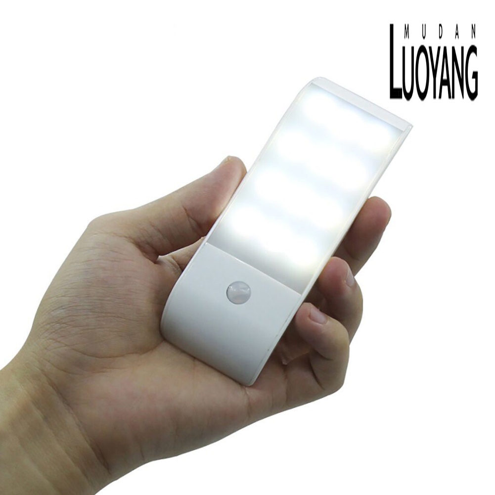 Đèn LED 12 Bóng Cảm Ứng Chuyển Động Dùng Pin Sạc Qua Cổng USB