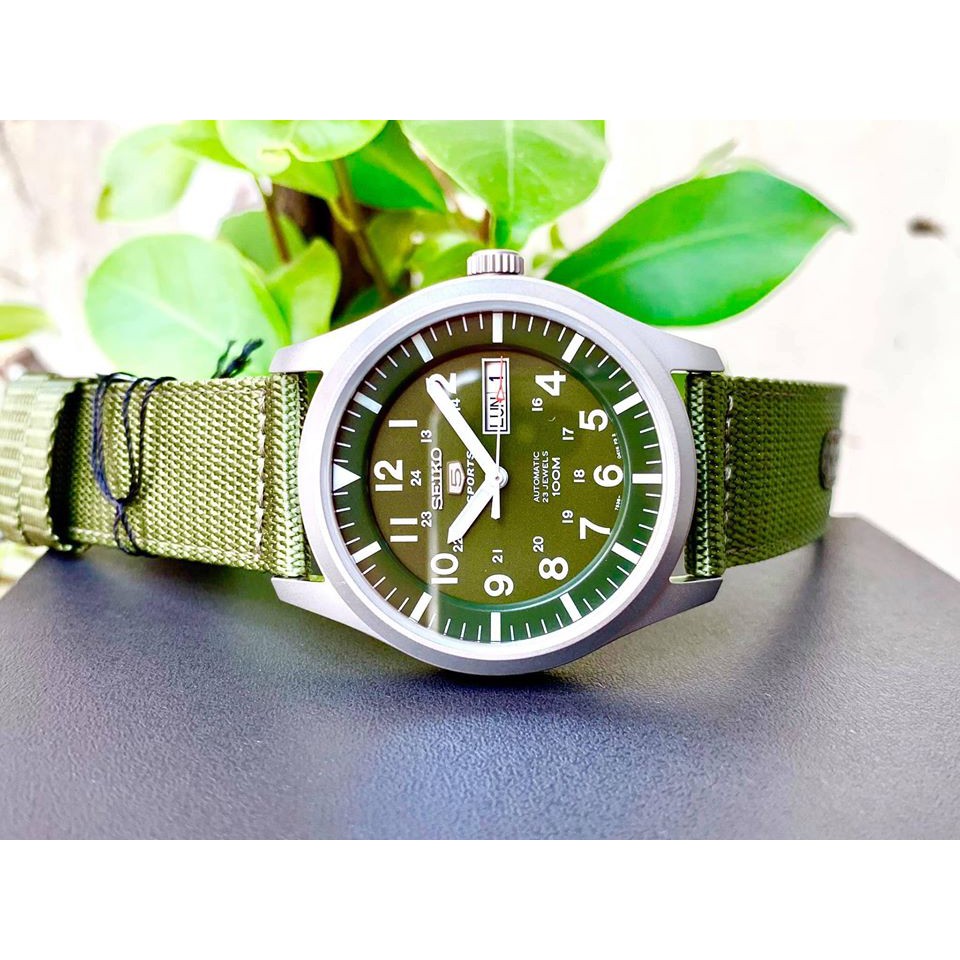 ĐỒNG HỒ NAM SEIKO 5 Sport Automatic SNZG09K1_MÀU XANH LÀ ANH BỘ ĐỘI