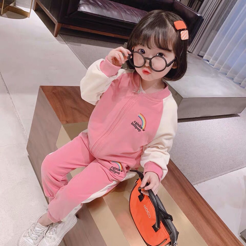 ✧❀Bộ đồ cho bé gái bộ quần áo mùa thu 2021 trẻ em mới 3 tuổi nữ bộ đồ thể thao hai mảnh phong cách phương Tây 1 mẫu mùa
