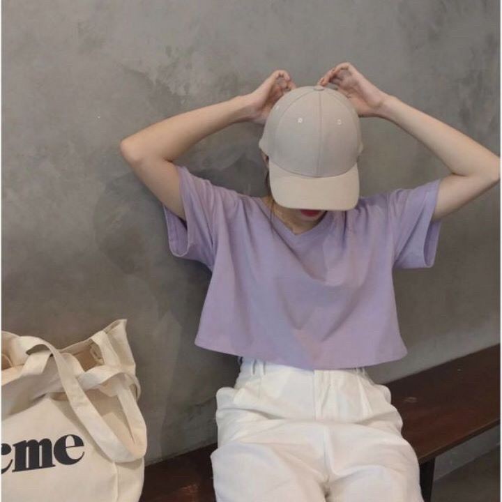 Áo croptop cổ tim cá tính