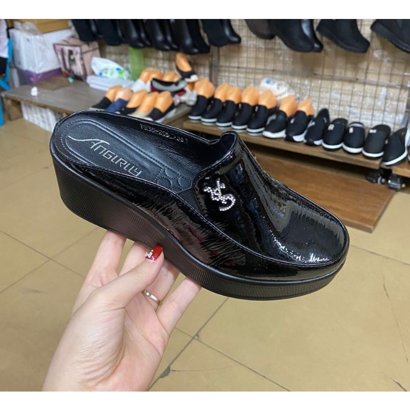 Sục da bóng đế xuồng đen tuyền 6p Hàng QC