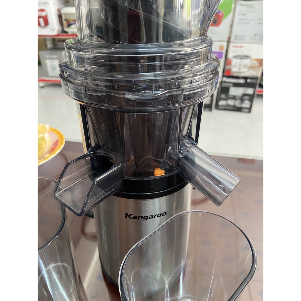 Máy ép chậm Kangaroo KG1B6 - Hàng trưng bày