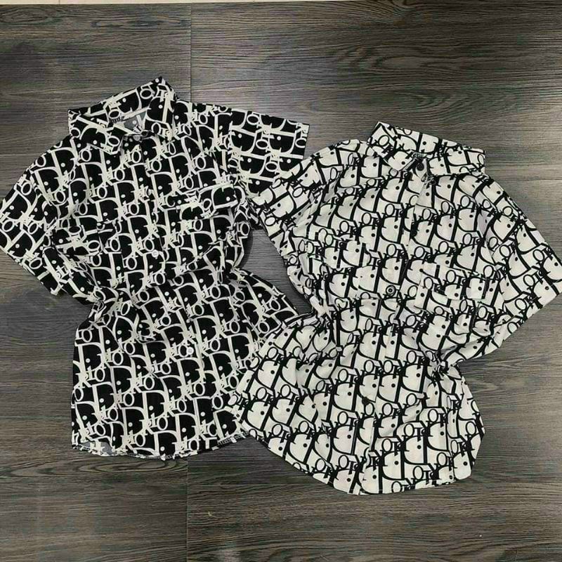 SƠ MI IN CHỮ THƯơNG HIỆU 2 MÀU XINH LẮM