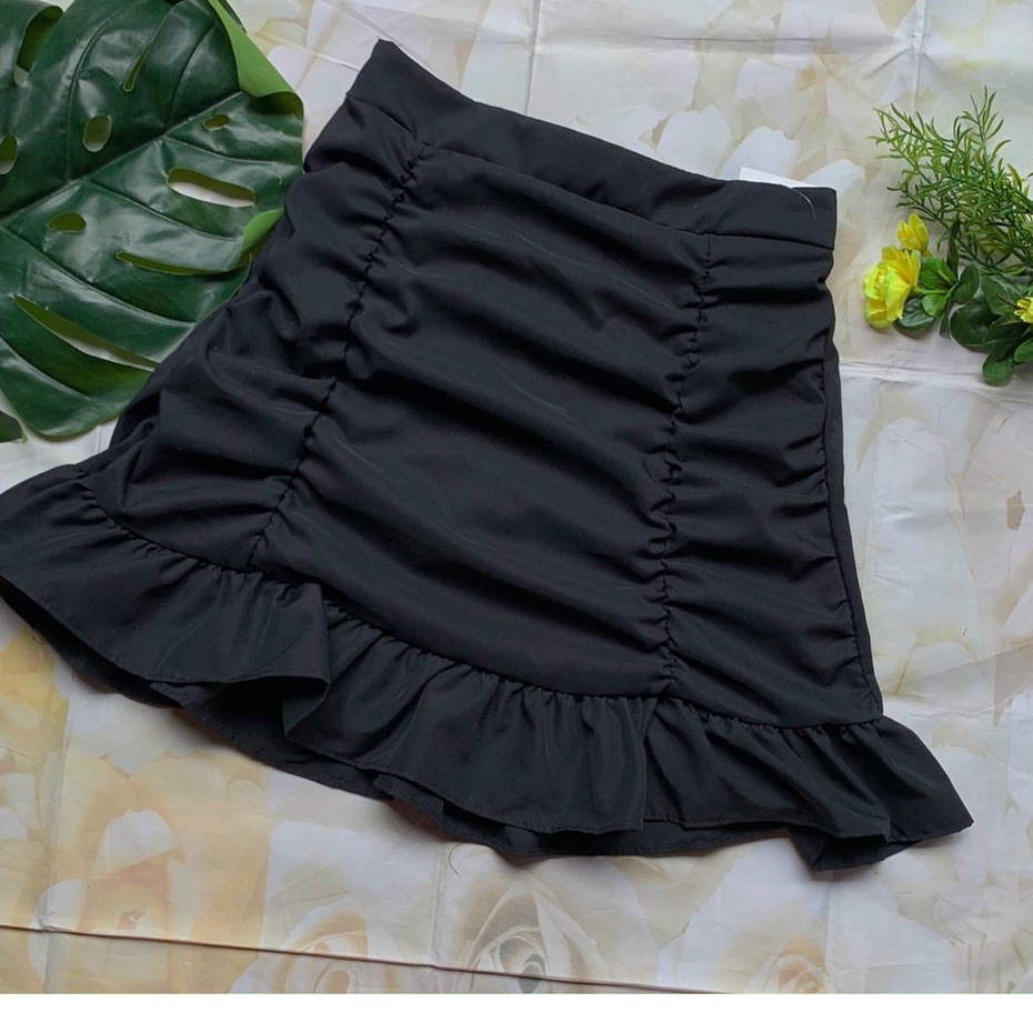 Chân Váy Dáng Ngắn Đuôi Cá Nhúng Chỉ Trước