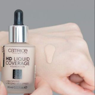 Kem Nền Catrice HD Liquid Coverage Foundation