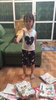 Bộ ba lỗ cho bé gái
