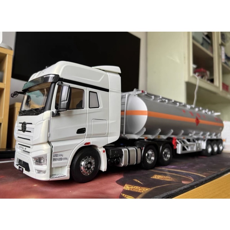 Mô hình mooc bồn hợp kim tỉ lệ 1:24