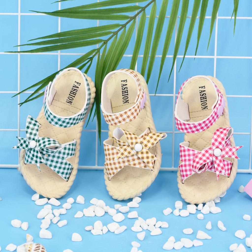 Dép sandal  bé gái từ 1 - 6 tuổi kẻ caro mềm êm chân cực xinh xắn cho bé gái – Sandal bé gái