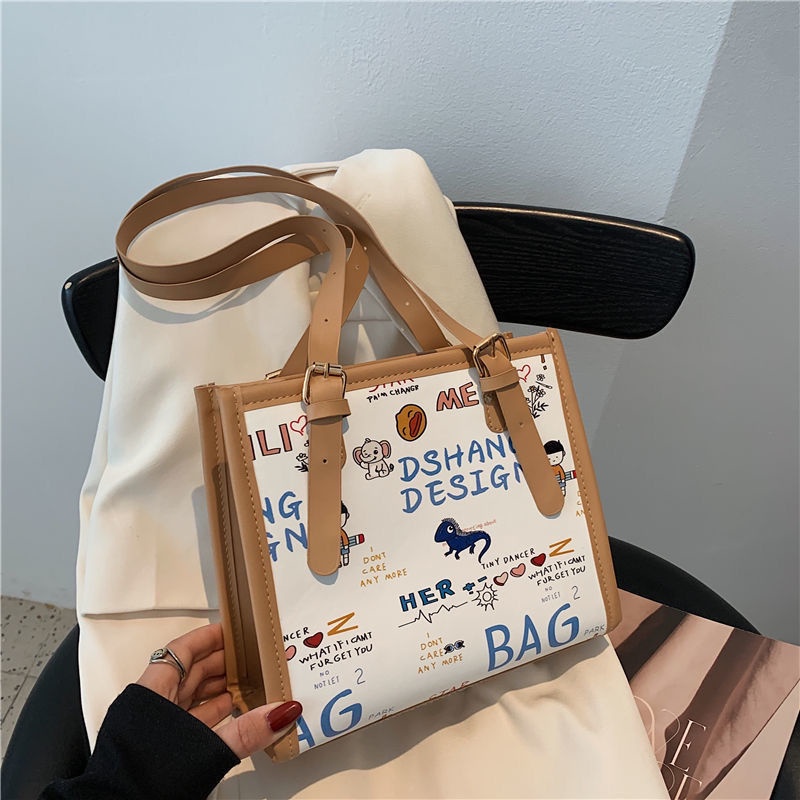 Túi tote đeo vai họa tiết graffiti dễ thương tùy chọn màu sắc