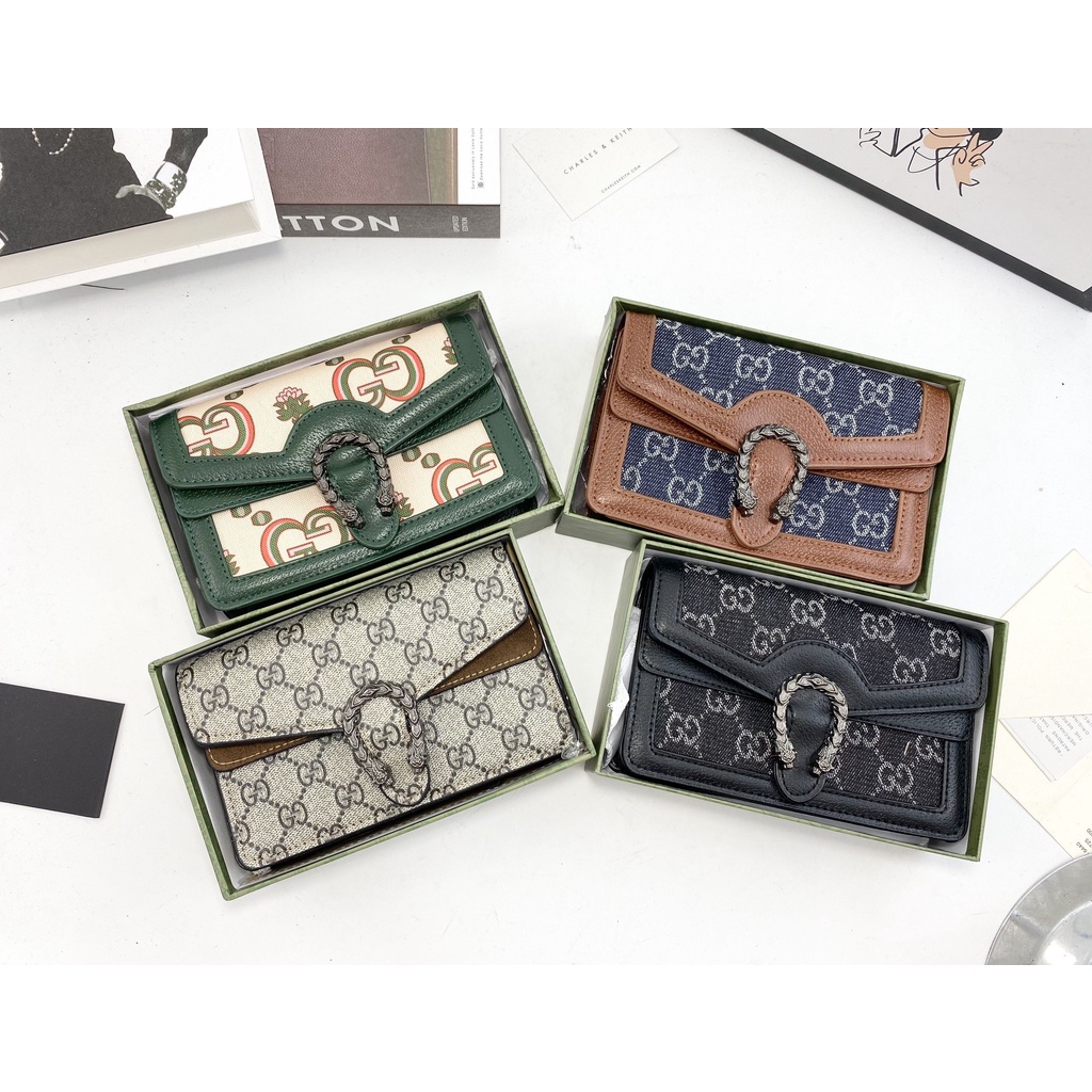 Túi đeo chéo gc đầu rồng size 18cm fullbox xanh