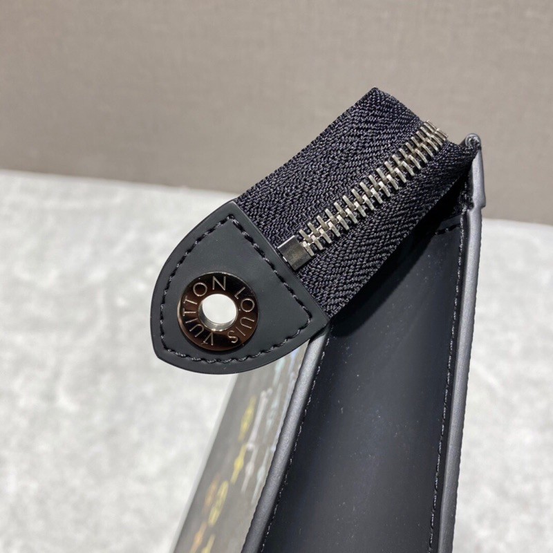 Ví tab đứng nam mặt trước in logo hoạ tiết màu 3d phom cứng da cao cấp louis vuitton LV