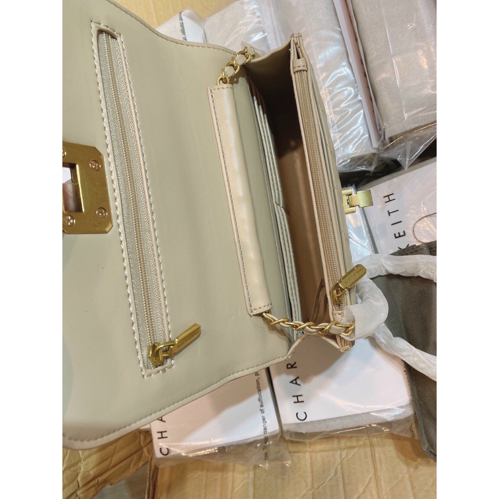 [Mã FAMAYWA2 giảm 10K đơn 50K] Túi CNK trám auth tuồn size 20 khóa vàng | BigBuy360 - bigbuy360.vn