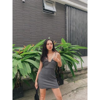 ĐẦM CARO CÚP NGỰC ĐEN