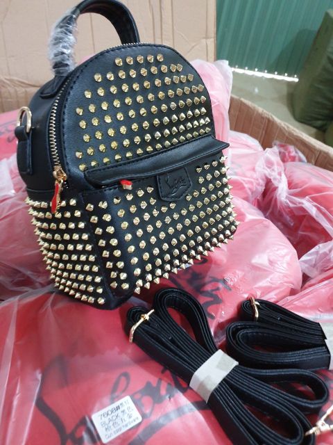 Balo đinh loại đẹp size 17 kèm túi vải