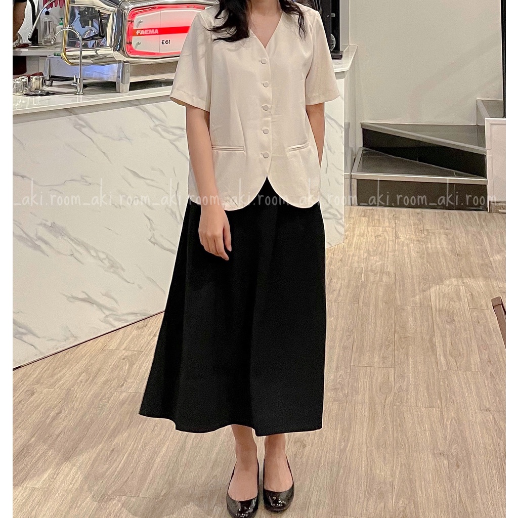 Áo blazer cộc tay một lớp cổ V cúc bọc chất mềm mát DJ 847