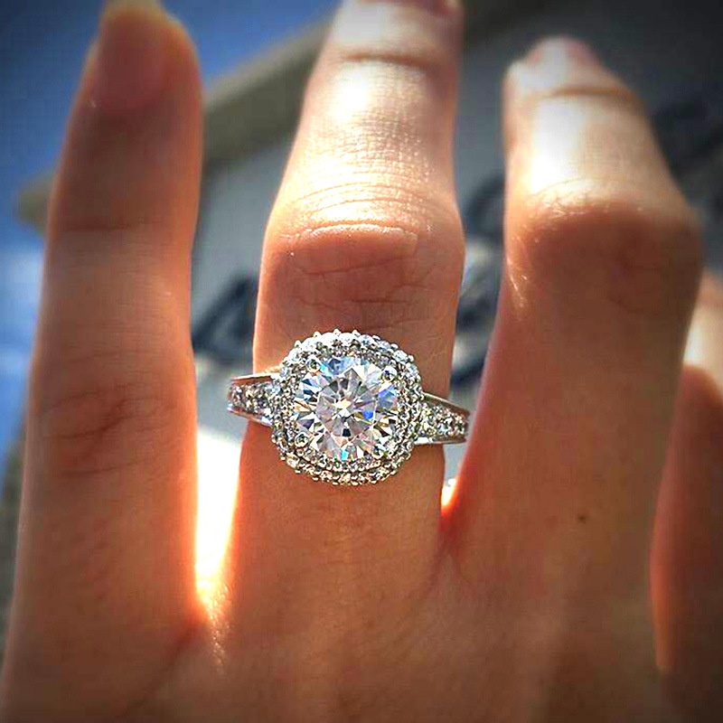Nhẫn Cưới Hình Vuông Đính Đá Zircon Toàn Diện Dành Cho Bạn Nữ