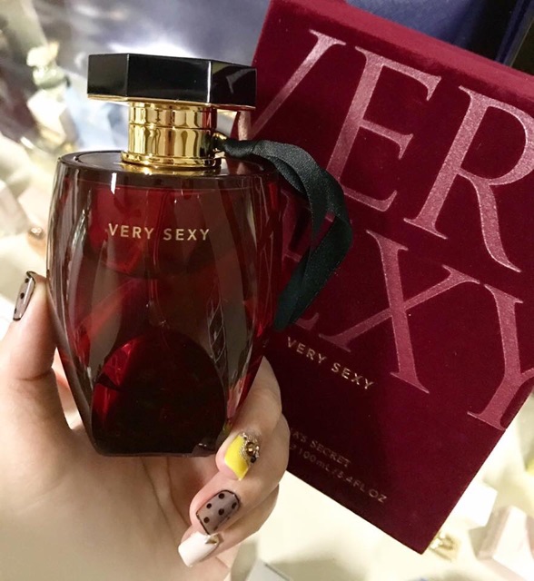 Nước Hoa very sexy