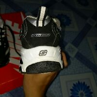 Giày Skechers size 36