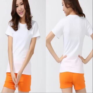 Áo thun trơn màu trắng size S
