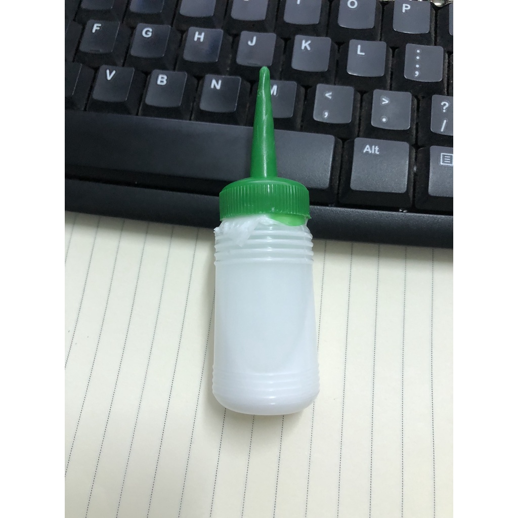 Keo sữa dán giấy cao cấp