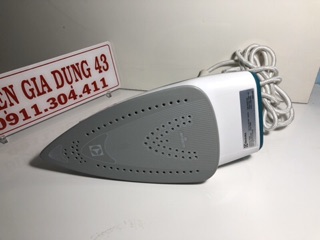 Bàn ủi hơi nước Electrolux ESI5126 [Hàng Trưng Bày Thanh Lý Giảm Giá 50%]