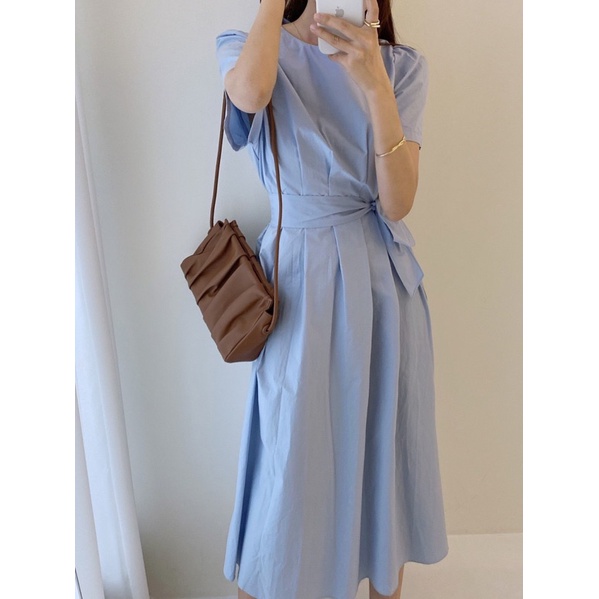 Đầm midi xếp ly eo