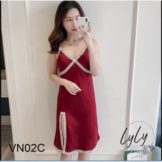 Váy ngủ lụa viền xẻ Lylylorem VN02C