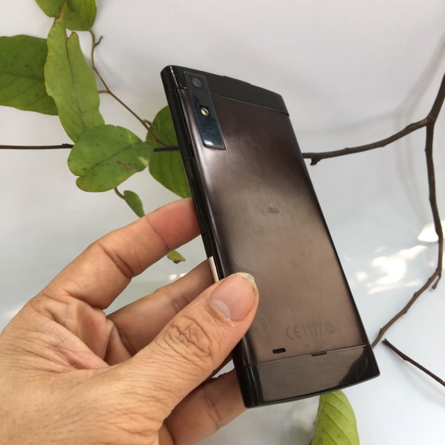 [Mã 2611DIENTU500K hoàn 7% đơn 300K] Điện thoại xách tay Nhật Kyocera Kyv34 màn 5 inch ram 2Gb+16Gb | BigBuy360 - bigbuy360.vn