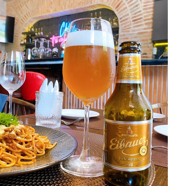 Quà tết đẳng cấp ->  Thùng 10 Chai Bia Thầy Tu Eibauer Vàng 5.2% 250ml- Hương Vị Tuyệt Đỉnh