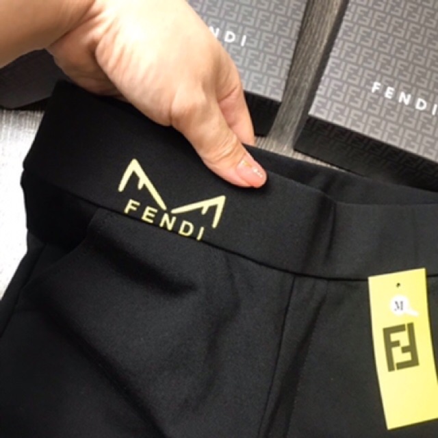 HÀNG LOẠI 1-QUẦN LEGGING FENDY MỚI 2020-ẢNH THẬT | BigBuy360 - bigbuy360.vn