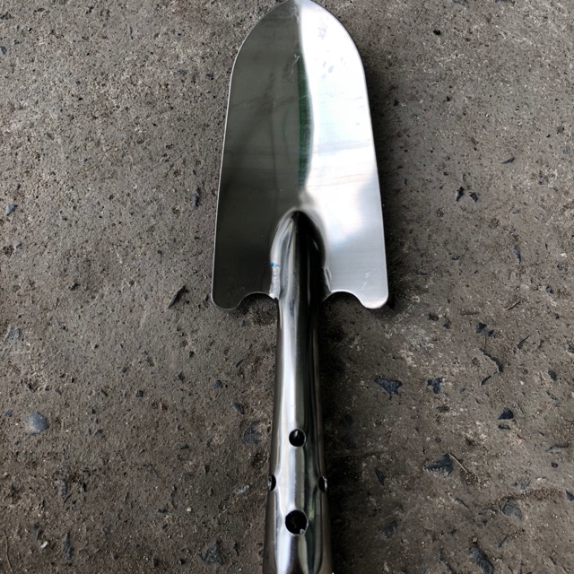 Xẻng làm vườn inox