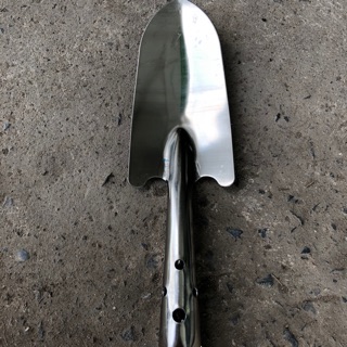 Xẻng làm vườn inox