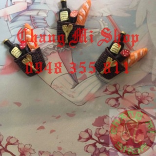 Charm bánh mì rượu vang