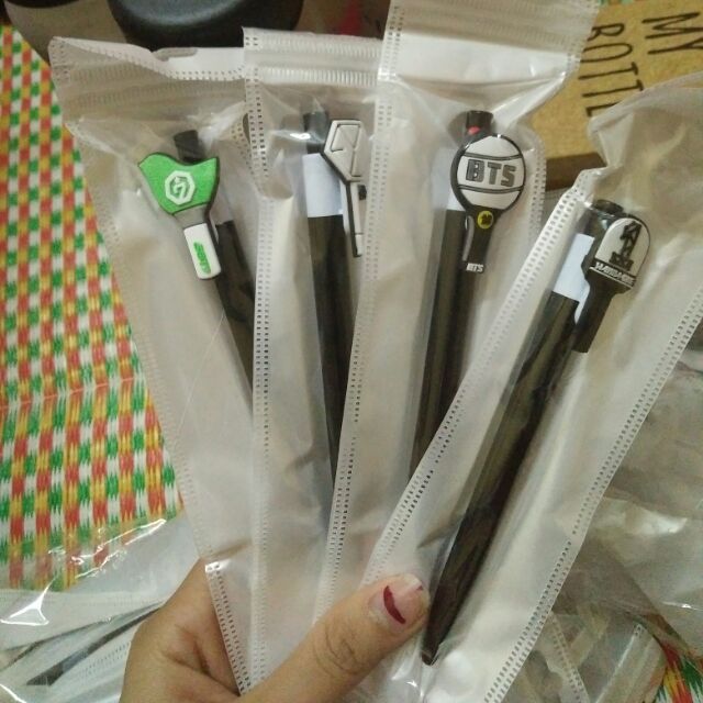 [FREESHIP99K] Bút bi GOT7, EXO, BTS, WANNA ONE, BLACKPINK