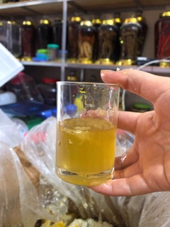 Mật ong đá rừng Tây Bắc