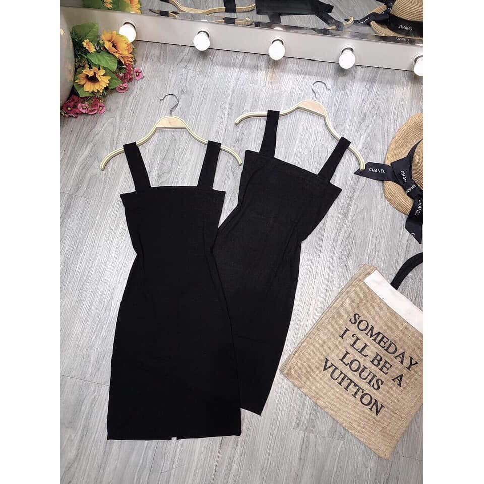 Đầm 2 dây bản vuông xẻ tà sau cực sang chảnh sexy | BigBuy360 - bigbuy360.vn