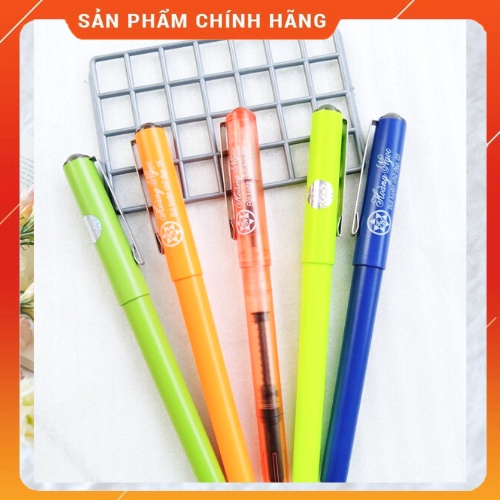 Bút Hoàng Ngọc 05 , ngòi mài, nét mảnh, gai nhẹ, giao màu ngẫu nhiên