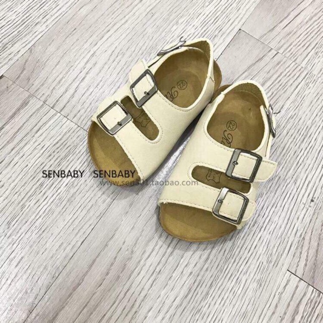 Sandal quai ngang cho bé