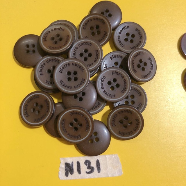 Combo 10 nút áo nâu N129-N132