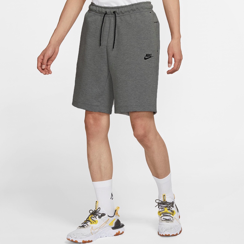 QUẦN NGẮN NIKE TECH FLEECE SHORT - DARK GREY