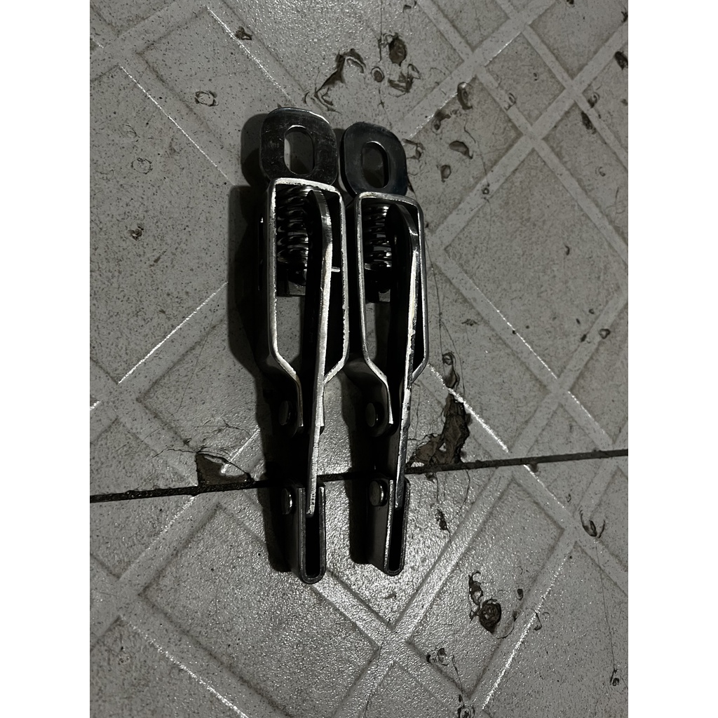 Tom khóa thùng xe tải, hàng inox chuẩn theo xe, khóa nắp thùng xe bán tải, phụ tùng ô tô