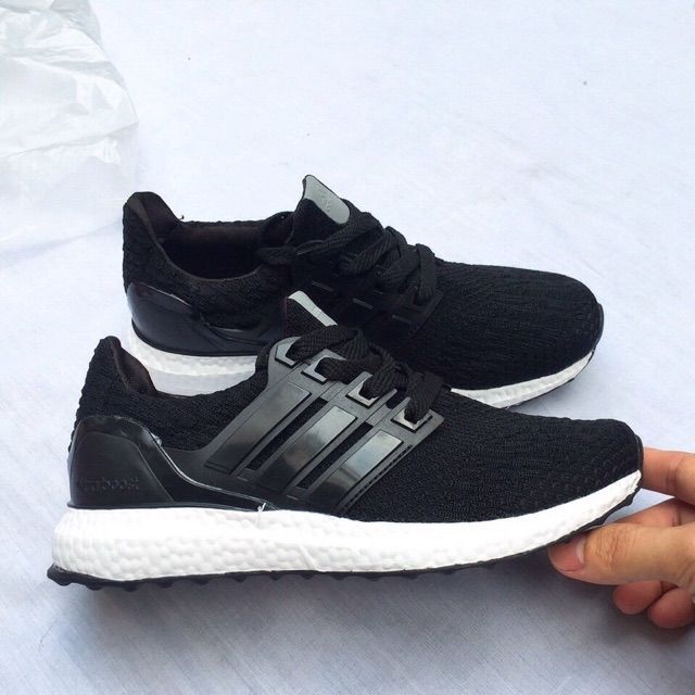 HÀNG CÓ SẴN GIÀY ULTRA BOOST FULL BOX
