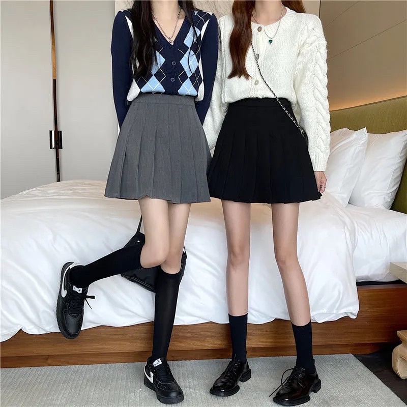 Chân Váy Xếp Ly Ngắn Tennis Màu Đen Trắng Ghi Cạp Cao Dáng Xoè Chữ A Có Quần Trong Phong Cách Thể Thao Năng Động Cá Tính