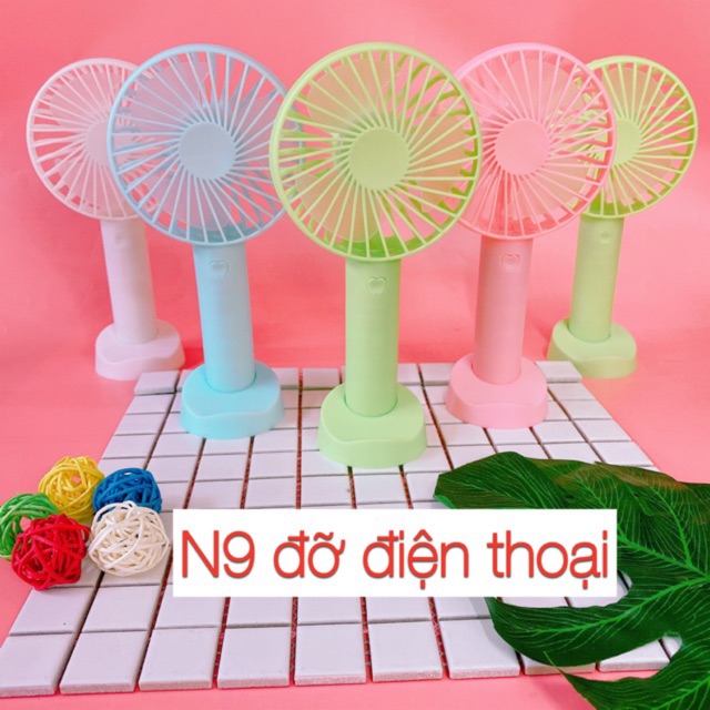 ( Tặng pin và dây sạc ) Quạt tích điện cầm tay mini - để bàn. N9 có đế