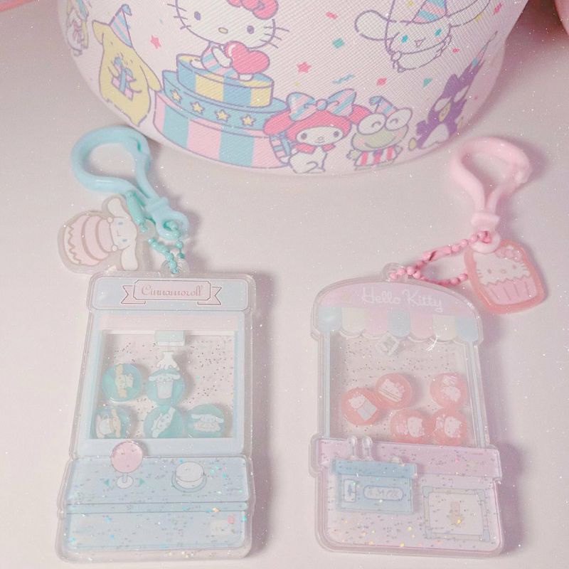 Keyring Daiso Sanrio nhân vật Cinnamoroll hình máy gắp thú