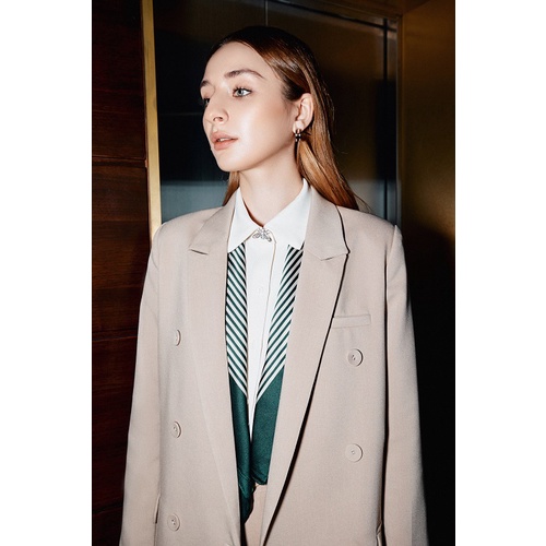 Áo blazer nữ công sở ÀTOUS ALYX dáng vest hai hàng cúc bọc hiện đại, trẻ trung